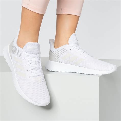 adidas laufschuhe damen schwarz weiß|Adidas schuhe equipment herren.